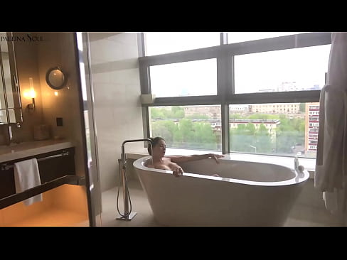 ❤️ Babe izugarria Sutsuki jertzen da bere pussy off bainugelan ❤ Izorratu bideoa  %eu.ttsex.ruan ❌️